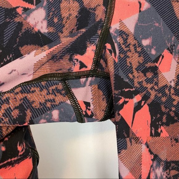 Lululemon | Speed Up Tight 28" Full On Luxtreme Translucence Alpine Size 4 - Picture 5 of 10